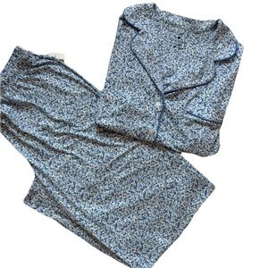 Kate Spade Blue Floral 2PC Pajama Set Short Sleeve Top & Pants